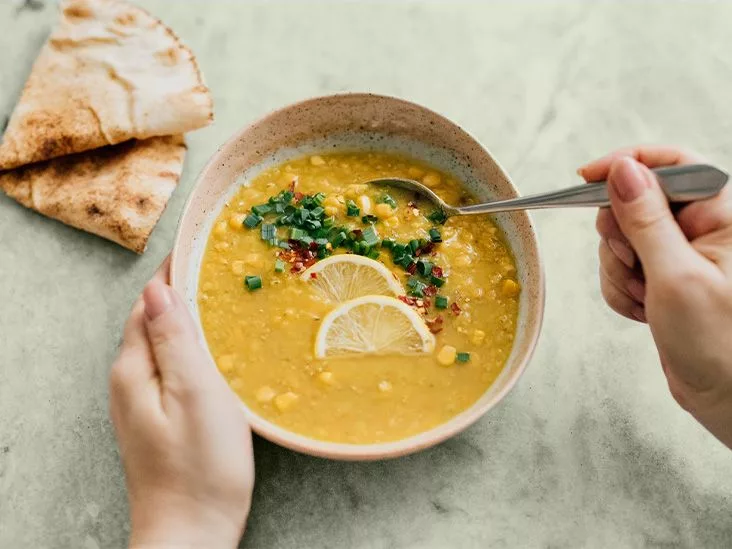 bowl lentil soup 732x549 thumbnail jpg