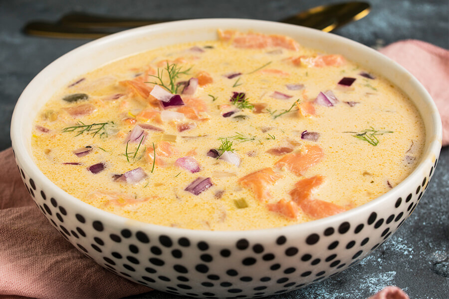 Smoked Salmon Chowder Featured